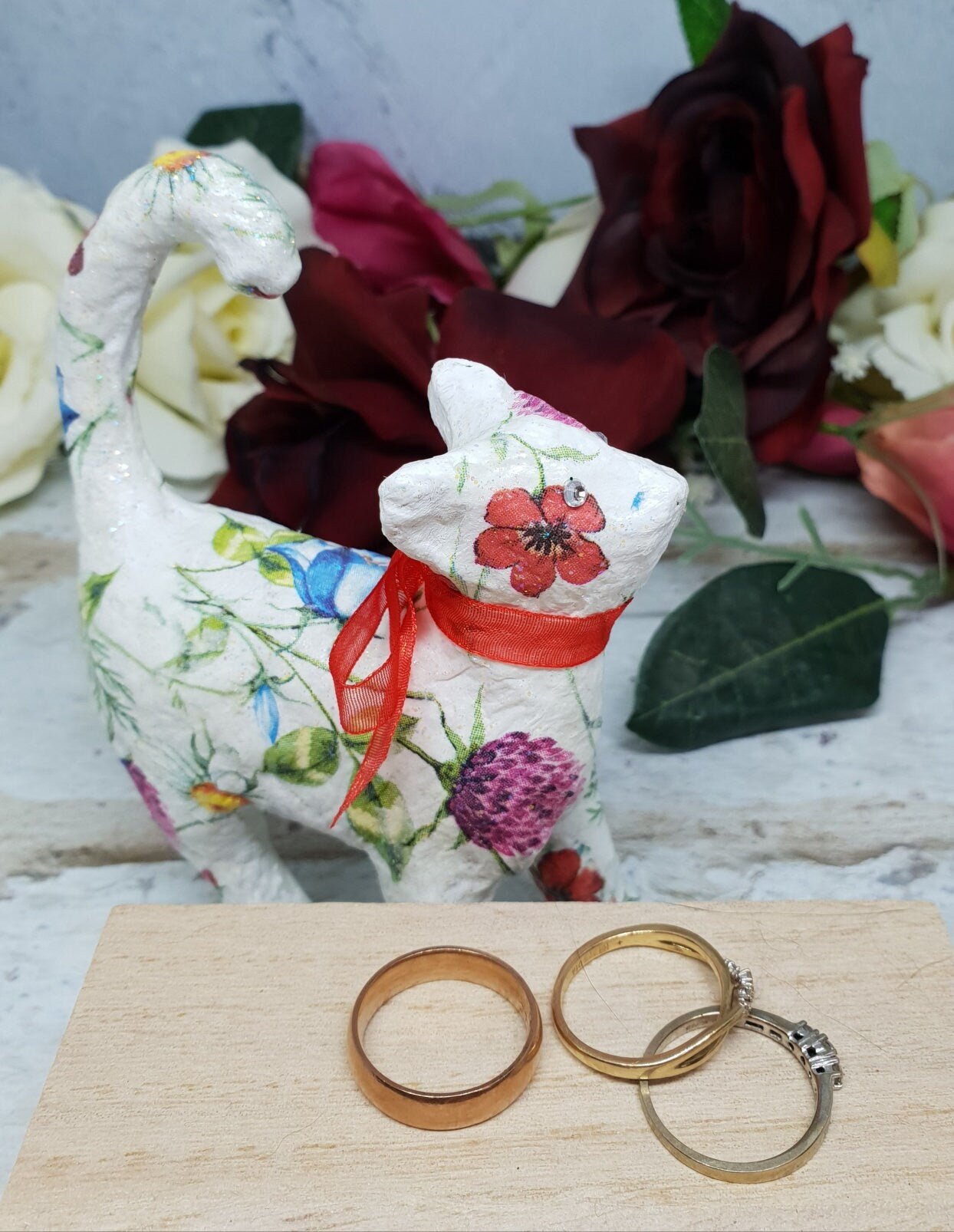 Decoupage Cat Ring Tidy - Quantock Inspiration